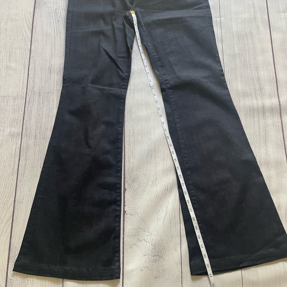 AG Adriano Goldschmied Janis High Rise Flare Jeans Size 31R - Picture 6 of 9